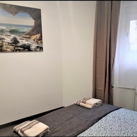 Petit Apartment Santa Coloma de Gramanet Esterno foto