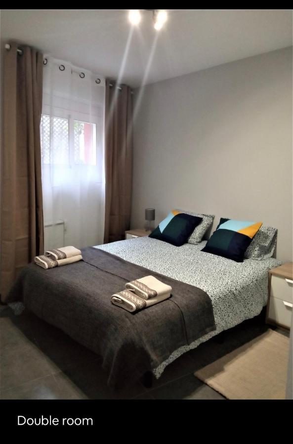 Petit Apartment Santa Coloma de Gramanet Esterno foto